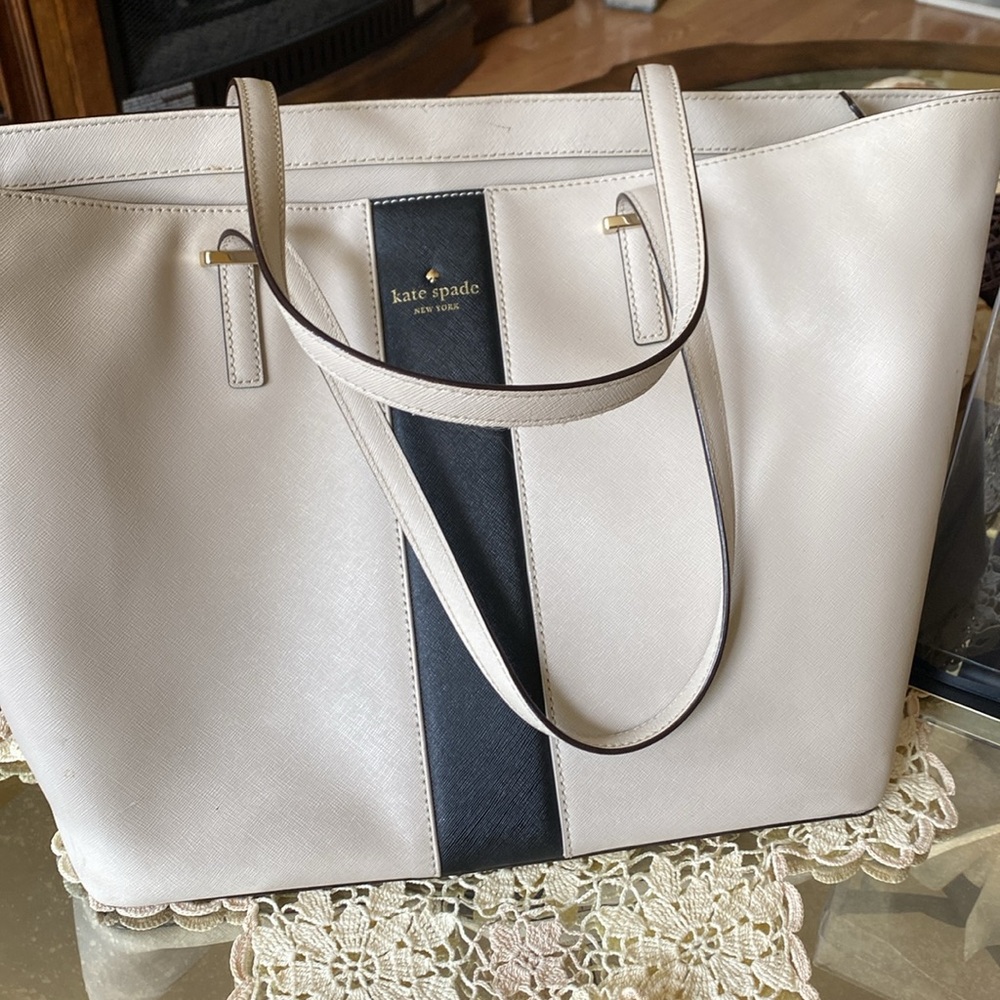 Kate Spade Cream and Black Elegant Tote - Picture 3 of 3